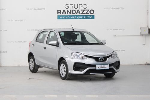 TOYOTA ETIOS 1.5 5 PTAS X 6MT L/18 2021