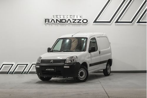 CITROEN BERLINGO FURGON 1.6I BUSINESS L/23 2023