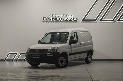 CITROEN BERLINGO FURGON 1.6I BUSINESS L/23 2023