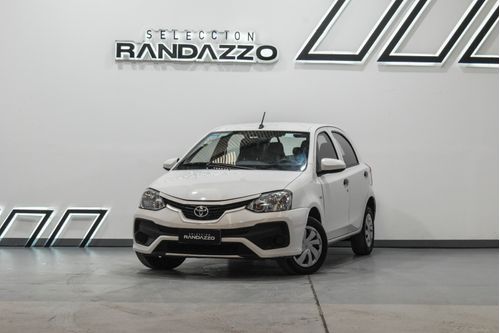 TOYOTA ETIOS 1.5 5 PTAS X 6MT L/18 2019